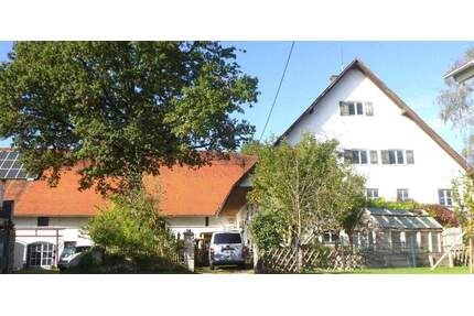 Schönes Bauernhaus mit 3 Wohneinheiten zu verkaufen - Memmingen Dickenreishausen
