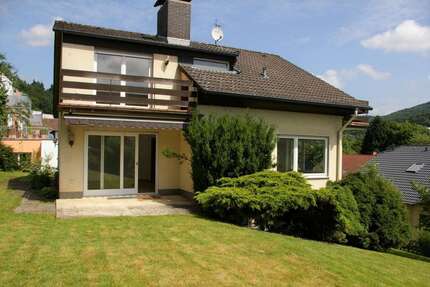Haus zum Kaufen in Eppstein 669.000,00 € 207 m²