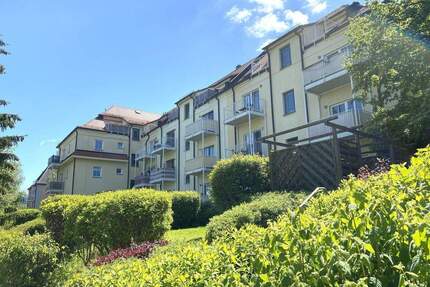 2-Raumwohnung mit Stellplatz und Balkon in Marienthal Nähe HBK! - Zwickau