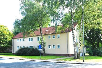 Modernisierte Balkonwohnung in Zweifamilienhaus - Duisburg Walsum