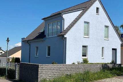 Exklusives Einfamilienhaus Dresdens mit Einliegerwohnung