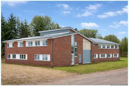 Haus zum Kaufen in Seeth 425.000,00 € 1071 m²