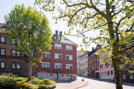 Haus zum Kaufen in Neunkirchen 489.000,00 € 386 m²