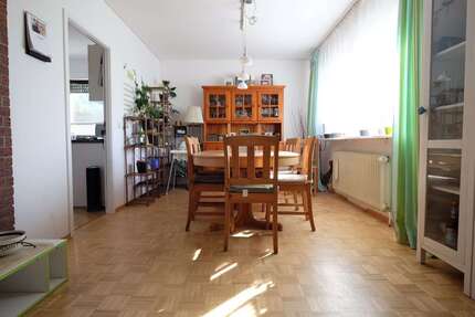 Haus zum Kaufen in Wörrstadt 485.000,00 € 232 m²