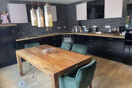 Haus zum Kaufen in Wintersheim 219.000,00 € 150 m²