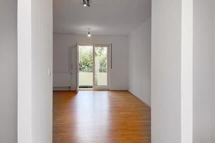 Provisionsfreie, attraktive 3-Zimmer-Wohnung mit Balkon - Eppstein