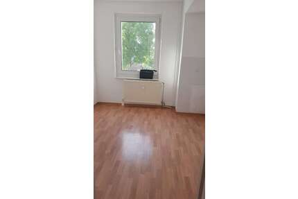 Wohnung zum Mieten in Fichtenhöhe - OT Alt Mahlisch 280,00 € 50.8 m²