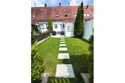 Provisionsfrei* Saniertes Reihenhaus mit modernem Landhaus Charme - einziehen & wohlfühlen - Lauingen