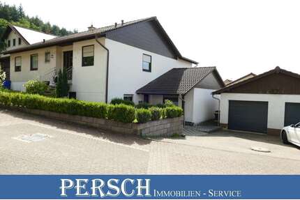 Haus zum Kaufen in Namborn 250.000,00 € 204 m²