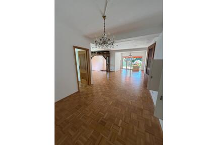 3-Zimmer-Wohnung mit Garten & Kamin – ab sofort bezugsfrei - Bonn Lannesdorf