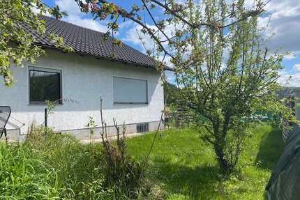 Haus zum Kaufen in Essing Altessing 399.000,00 € 130 m² - Essing / Altessing