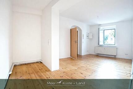 Charmante Wohnung über drei Etagen zu vermieten. - Glashütte