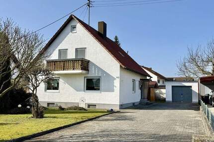 Charmantes Wohnhaus in Pfaffenhofen-Berg - Pfaffenhofen an der Roth / Berg