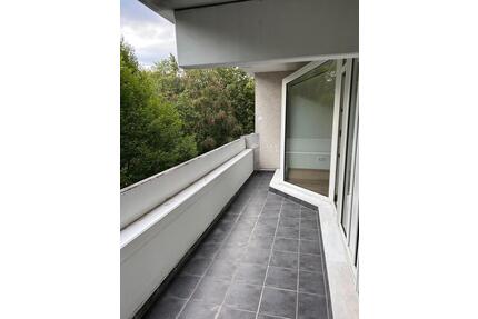 Schöne 2-Zimmer Wohnung sofort bezugsfertig, PROVISIONSFREI! - München Thalkirchen-Obersendling-Forstenried-Fürstenried-S