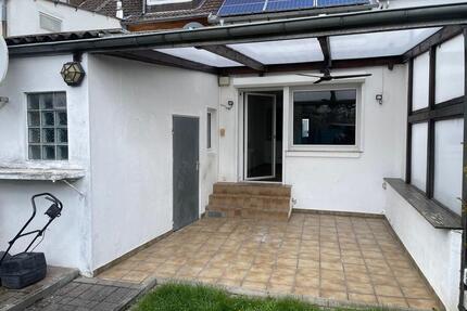 Einfamilienhaus Reihenhaus - 173.000,00&nbsp;EUR Kaufpreis, ca.&nbsp; 80,00&nbsp;m&sup2; in Düren (PLZ: 52353) Mariaweiler-Hoven