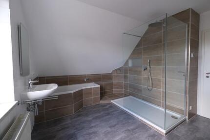 WOB-Ehmen: Helle Maisonett-Wohnung im DG eines Fachwerkhauses - Wolfsburg