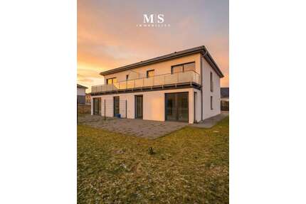 Haus zum Kaufen in LauenburgElbe 409.000,00 € 132 m² - Lauenburg/Elbe