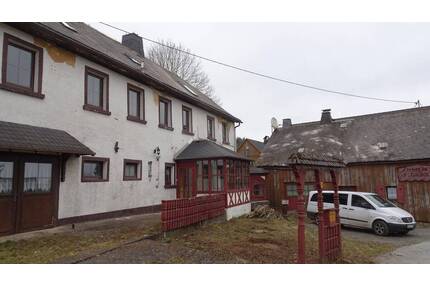Ratenkauf: teilsaniertes Bauernhaus in guter Lage zum Feriendorf Pillmersreuth - Schwarzenbach am Wald
