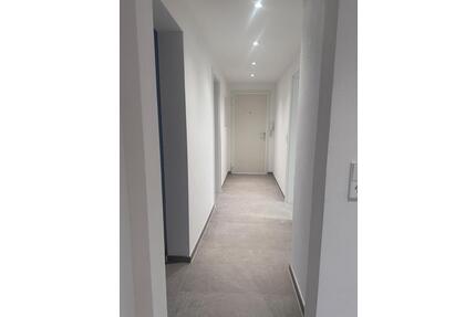 Kernsanierte 2,5-Zimmer-Wohnung in Schorndorf