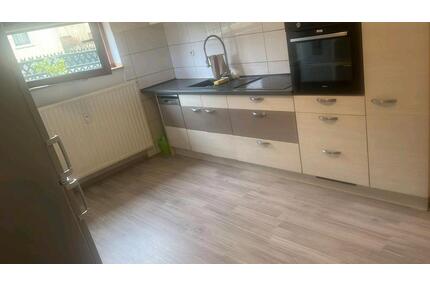 Single Wohnung - 420,00&nbsp;EUR Kaltmiete, ca.&nbsp; 40,00&nbsp;m&sup2; in Hof (PLZ: 56472)