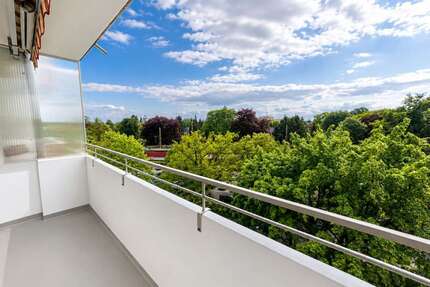 Wohnung zum Kaufen in Halstenbek 259.000,00 € 81 m²