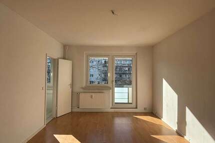 Wohnung zum Mieten in Berlin 569,00 € 35.69 m²