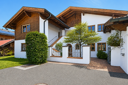 Haus zum Kaufen in Krün 1.250.000,00 € 297 m²