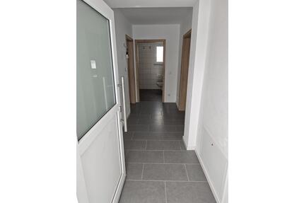 2-Zimmer-Wohnung zu vermieten - 320,00&nbsp;EUR Kaltmiete, ca.&nbsp; 55,37&nbsp;m&sup2; in Moosbach (PLZ: 92709)