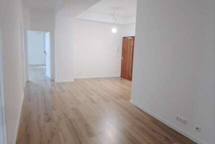 Wohnung zum Mieten in Düsseldorf 1.950,00 € 185 m²
