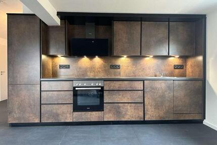 Helle 2 Zimmer Dachgeschosswohnung mit EBK - Burkardroth