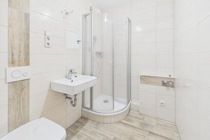 1-Raum-Wohnung im Erdgeschoss mit Balkon auf dem südlichen Sonnenberg - Chemnitz Hilbersdorf