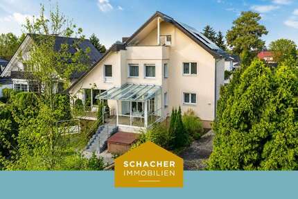 Haus zum Kaufen in Falkensee 1.195.000,00 € 269.49 m²