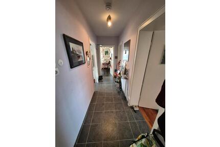 3 ZKB mit Balkon im 1. OG – Sehr gepflegt & zentral mit EBK - Nordenham