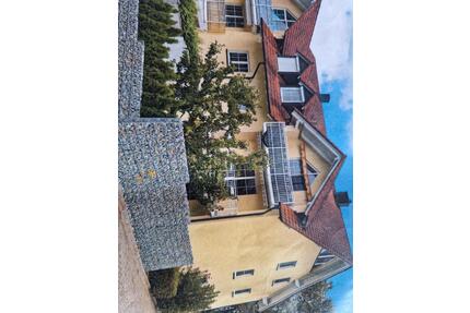 ruhige helle 3,5 Zimmerwohnung in 84088 Neufahrn - Essenbach