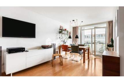 Komfort mitten in der City: Attraktive 2-Zimmer-Wohnung mit Balkon in zentraler Lage - Berlin