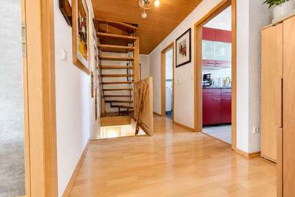 Wohnung zum Kaufen in Dettingen unter Teck 175.000,00 € 74 m²