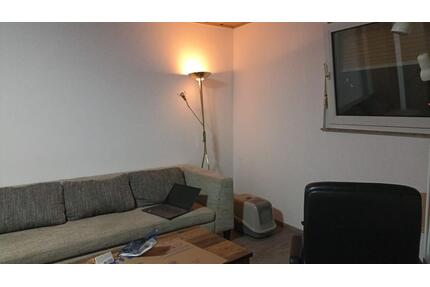 WG Zimmer am Bahnhof - 290,00&nbsp;EUR Kaltmiete, ca.&nbsp; 20,00&nbsp;m&sup2; in Gießen (PLZ: 35390)