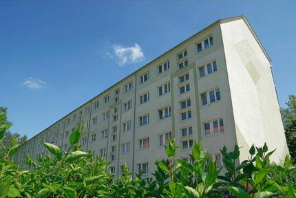 Komplett sanierte 3 Raum Wohnung mit Balkon zentral gelegen! - Salzwedel