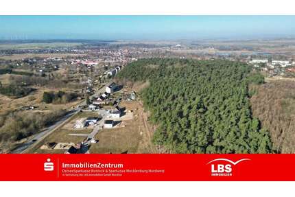 Grundstück zu verkaufen in Schwaan 215.160,00 € 1304 m²