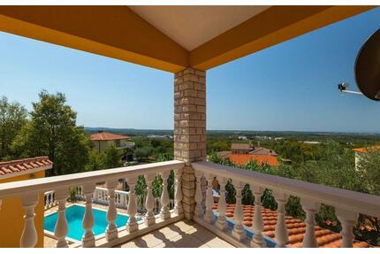 Schönes Ferienhaus nahe Poreč mit Pool für 6 Personen - Frankfurt am Main Oberrad