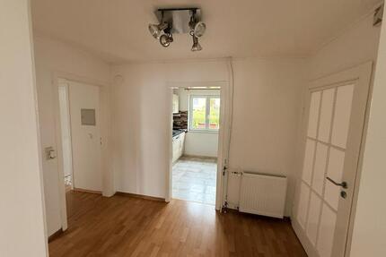 3 Zimmer Wohnung zu vermieten - 850,00&nbsp;EUR Kaltmiete, ca.&nbsp; 68,00&nbsp;m&sup2; in Spaichingen (PLZ: 78549)