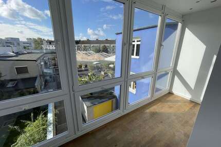 Wohnung zum Mieten in Düsseldorf 1.600,00 € 145 m²