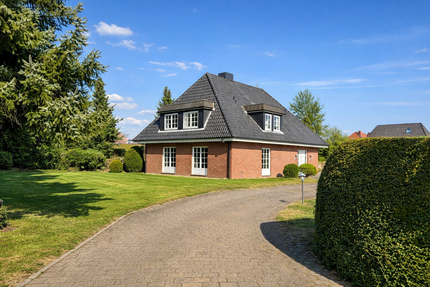Haus zum Kaufen in Stockelsdorf 895.000,00 € 230 m²