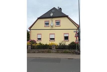 Möblierte 4 Zimmer Wohnung zur Miete, zentral in Birkenfeld