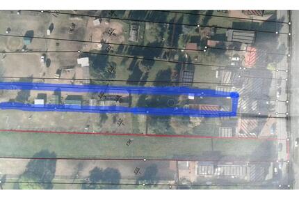 Freistehendes, kleines Hinterhaus mit ca. 1832 qm Gelände - Großrosseln