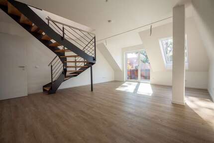 Wohnung zum Mieten in Dresden Strehlen 1.454,00 € 116.7 m² - Dresden / Strehlen