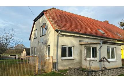 Großzügige Doppelhaushälfte mit Grundstück in Heiligenhagen - Satow