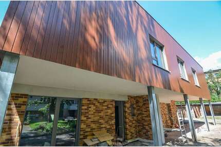 Wohnung zum Kaufen in Halle 490.000,00 € 103.07 m²