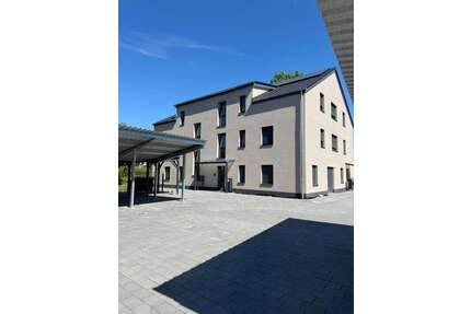 Wohnung zum Mieten in Emmerthal 650,00 € 60.65 m²