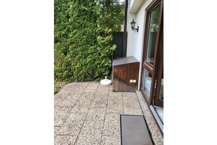 Schöne Einliegerwohnung mit sonniger Terrasse - Bad Urach